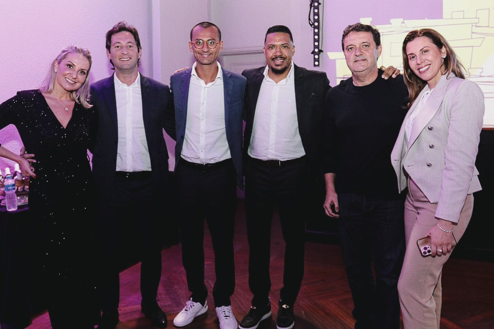 (E) Geraldo Hypólito Kulaif e esposa Graciele S. Zanotelli Kulaif, (C) Aron Ramos e Edu Lyra, (D) José Maurício Caldeira e Patrícia Pansonato