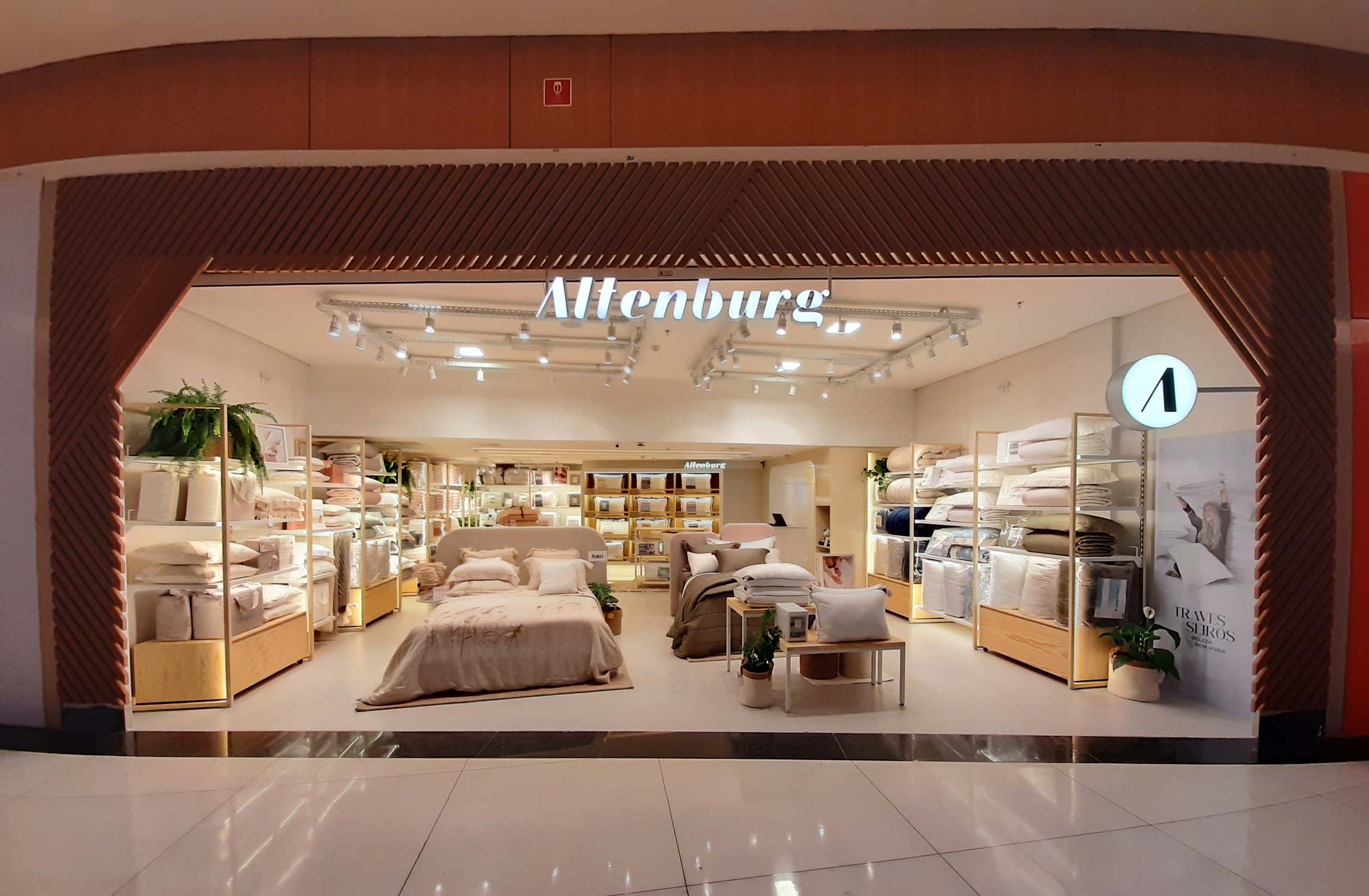 Altenburg_loja_Catuaí