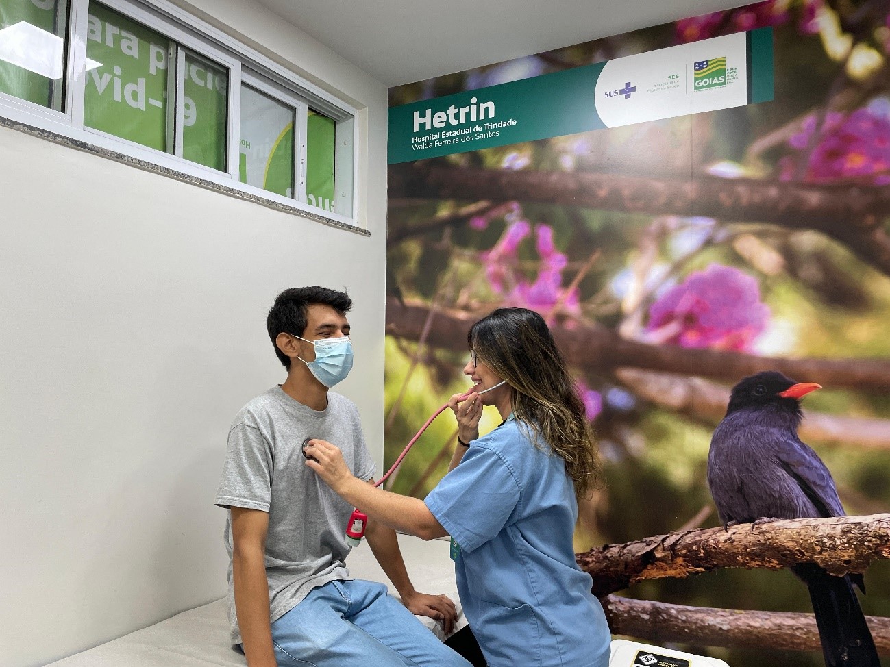 São realizadas em média de 6.200 consultas por mês na unidade do governo de Goiás em Trindade