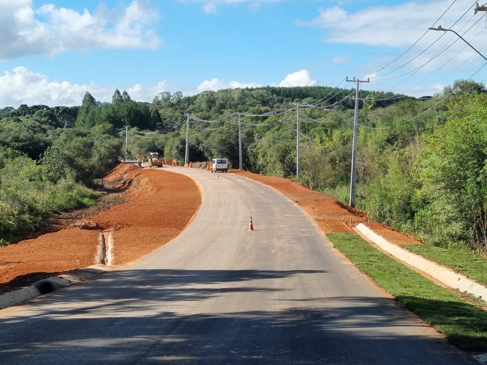 pavimentação asfalto De Amorim